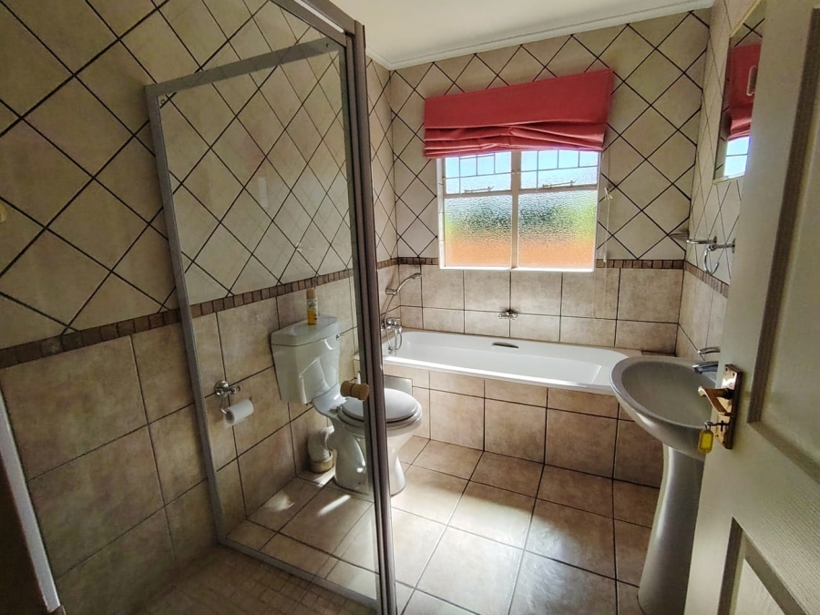 2 Bedroom Property for Sale in Universitas Free State